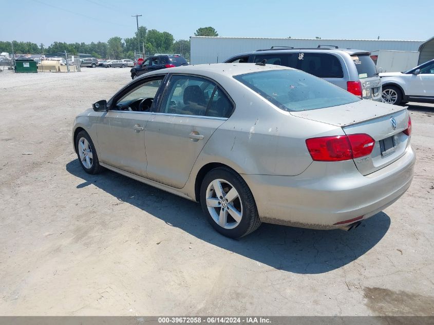 2013 Volkswagen Jetta 2.0L Tdi VIN: 3VWLL7AJ8DM213086 Lot: 39672058