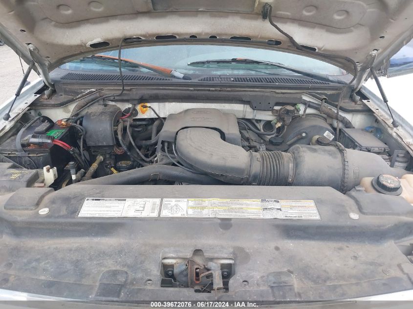 1999 Ford F-150 Lariat/Work Series/Xl/Xlt VIN: 1FTRF17W1XNB28802 Lot: 39672076