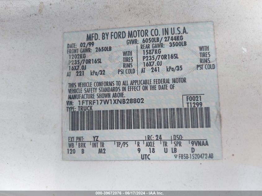 1999 Ford F-150 Lariat/Work Series/Xl/Xlt VIN: 1FTRF17W1XNB28802 Lot: 39672076