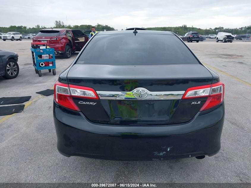 2012 Toyota Camry Xle VIN: 4T1BF1FK8CU560301 Lot: 39672087