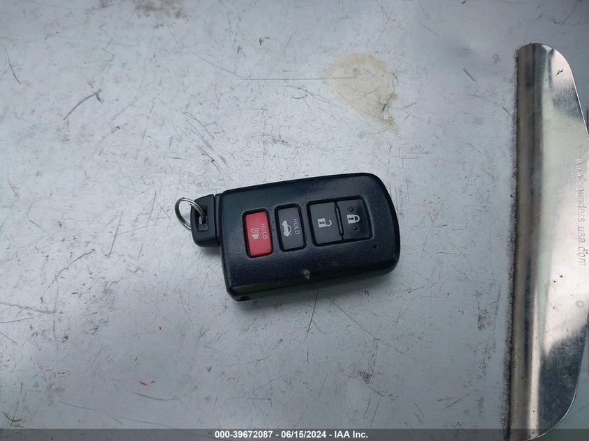 2012 Toyota Camry Xle VIN: 4T1BF1FK8CU560301 Lot: 39672087