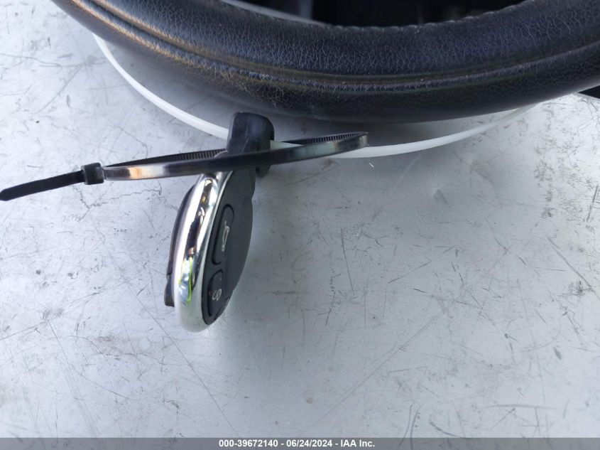 2008 Mini Cooper Clubman VIN: WMWML33568TN66057 Lot: 39672140