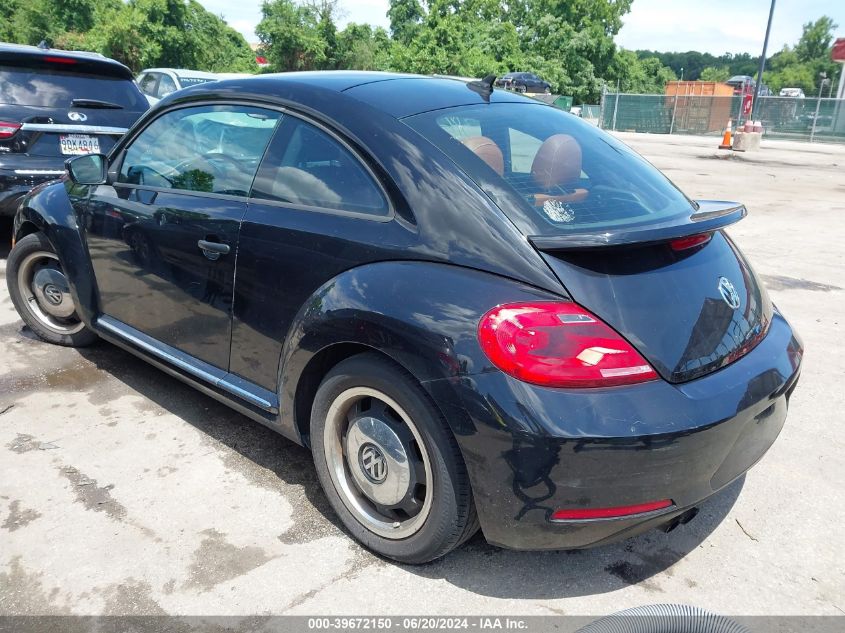 2015 Volkswagen Beetle 1.8T Classic VIN: 3VWF17ATXFM651731 Lot: 39672150