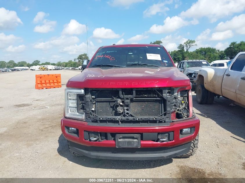 2017 Ford F-250 Platinum VIN: 1FT7W2BT5HEC37565 Lot: 39672251