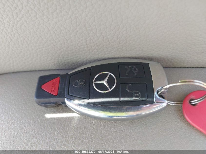 2011 Mercedes-Benz C 300 Luxury 4Matic/Sport 4Matic VIN: WDDGF8BB2BR176871 Lot: 39672270