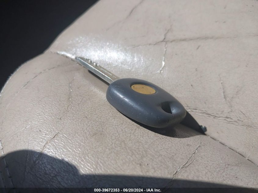 2001 Lexus Rx 300 VIN: JTJHF10U610204424 Lot: 39672353