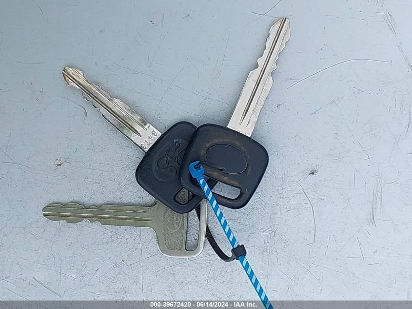 2000 Toyota Tacoma Prerunner VIN: 4TASM92NXYZ661354 Lot: 39672420