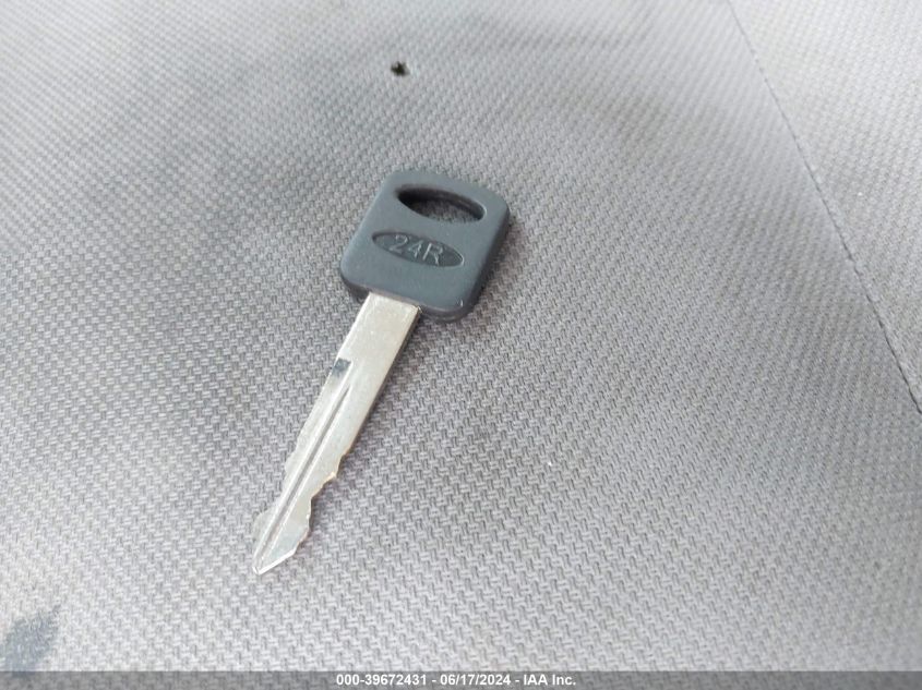 2006 Ford E-350 Cutaway VIN: 1FDWE35L76DB09939 Lot: 39672431