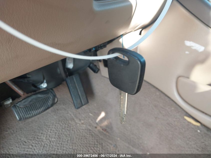 1998 Ford Expedition Eddie Bauer/Xlt VIN: 1FMRU17L7WLA56988 Lot: 39672456