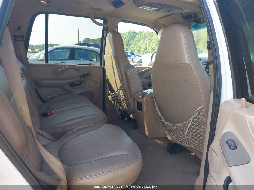 1998 Ford Expedition Eddie Bauer/Xlt VIN: 1FMRU17L7WLA56988 Lot: 39672456