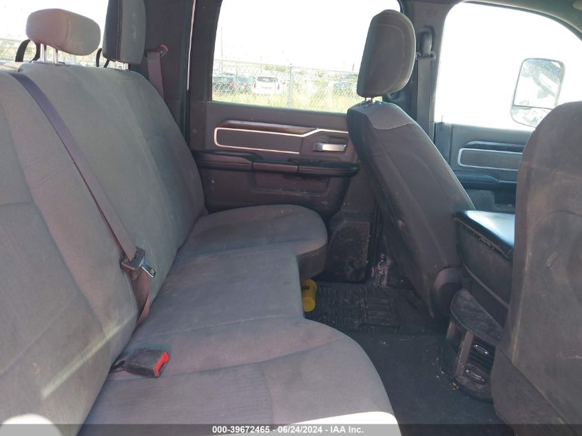 2022 Ram 3500 Big Horn 4X4 8' Box VIN: 3C63R3HL1NG302863 Lot: 39672465