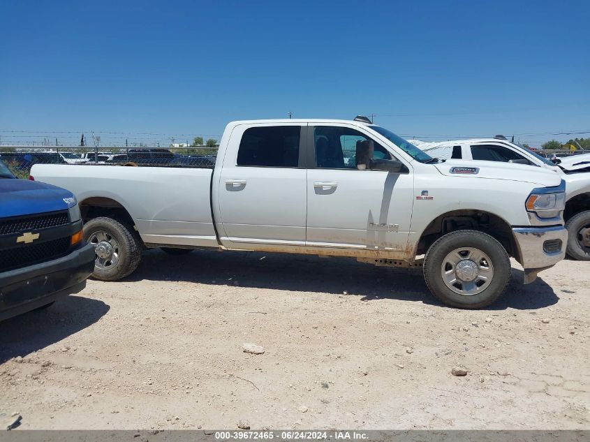 2022 Ram 3500 Big Horn 4X4 8' Box VIN: 3C63R3HL1NG302863 Lot: 39672465