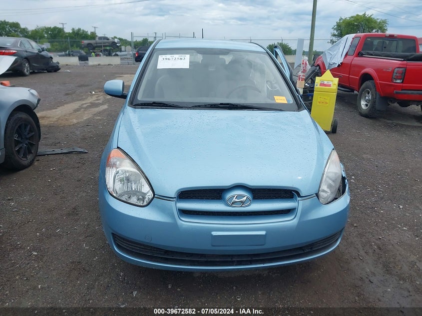 2010 Hyundai Accent Gs VIN: KMHCM3ACXAU170612 Lot: 39672582