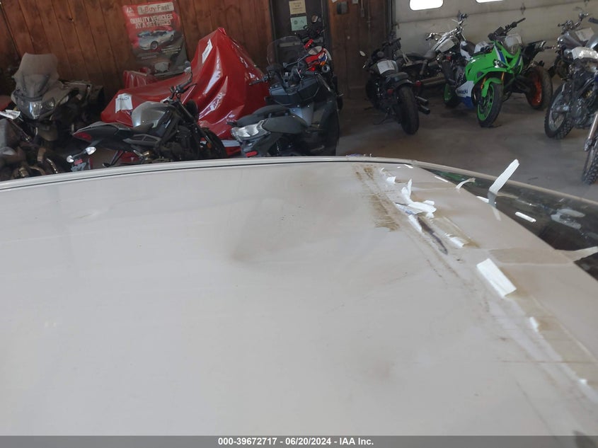 2017 TOYOTA COROLLA SE - 5YFBURHE4HP656074