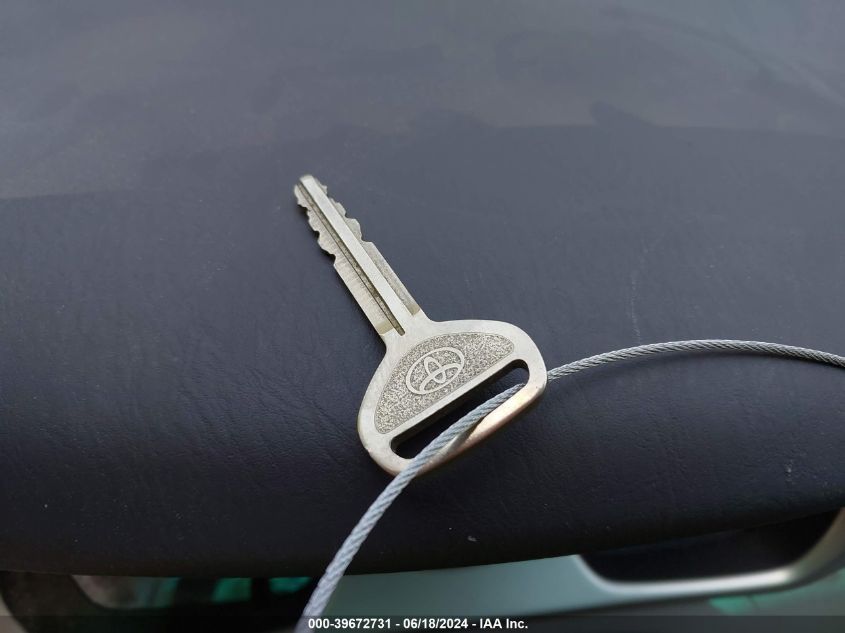 2005 Toyota Highlander VIN: JTEGD21A050117280 Lot: 39672731