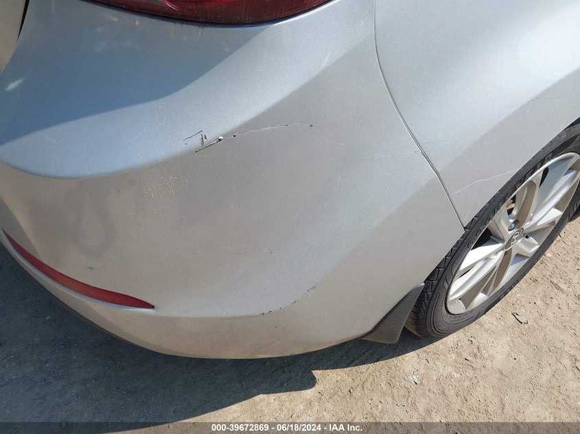KMHDH4AE7FU237481 2015 Hyundai Elantra Se