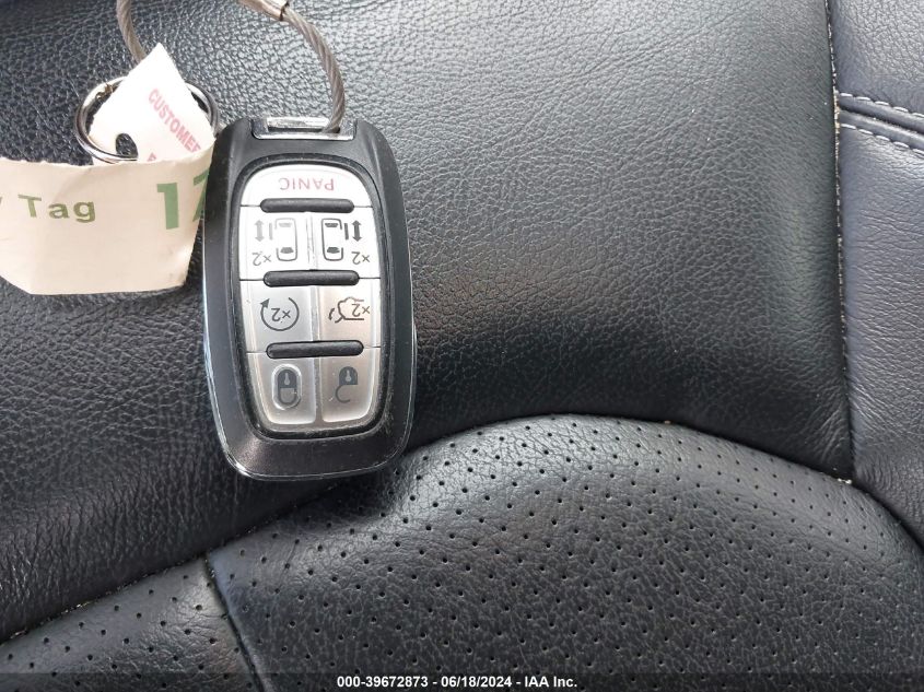 2022 Chrysler Pacifica Touring L VIN: 2C4RC1BG5NR198697 Lot: 39672873