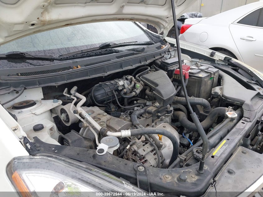 2014 Nissan Rogue Select S VIN: JN8AS5MV1EW718697 Lot: 39672944