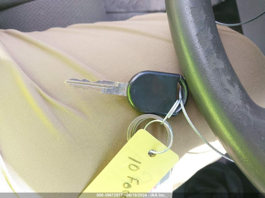 2010 Ford F-150 Stx/Xl/Xlt VIN: 1FTMF1EW2AKE05785 Lot: 39672977