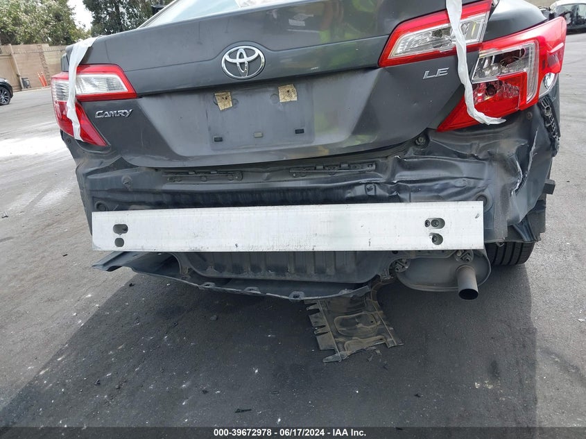 2013 Toyota Camry Le VIN: 4T4BF1FK0DR302992 Lot: 39672978