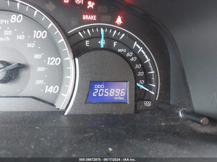 2013 Toyota Camry Le VIN: 4T4BF1FK0DR302992 Lot: 39672978