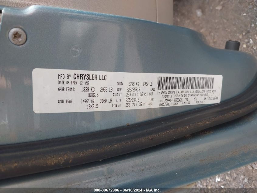 2009 Chrysler Town & Country Touring VIN: 2A8HR54189R594261 Lot: 39672986