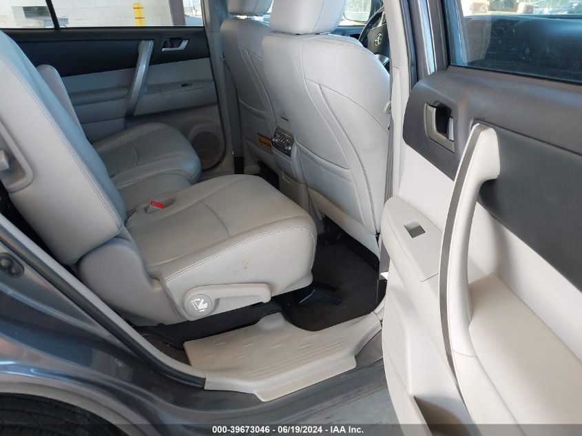 2013 Toyota Highlander Plus/Se VIN: 5TDBK3EH4DS265767 Lot: 39673046