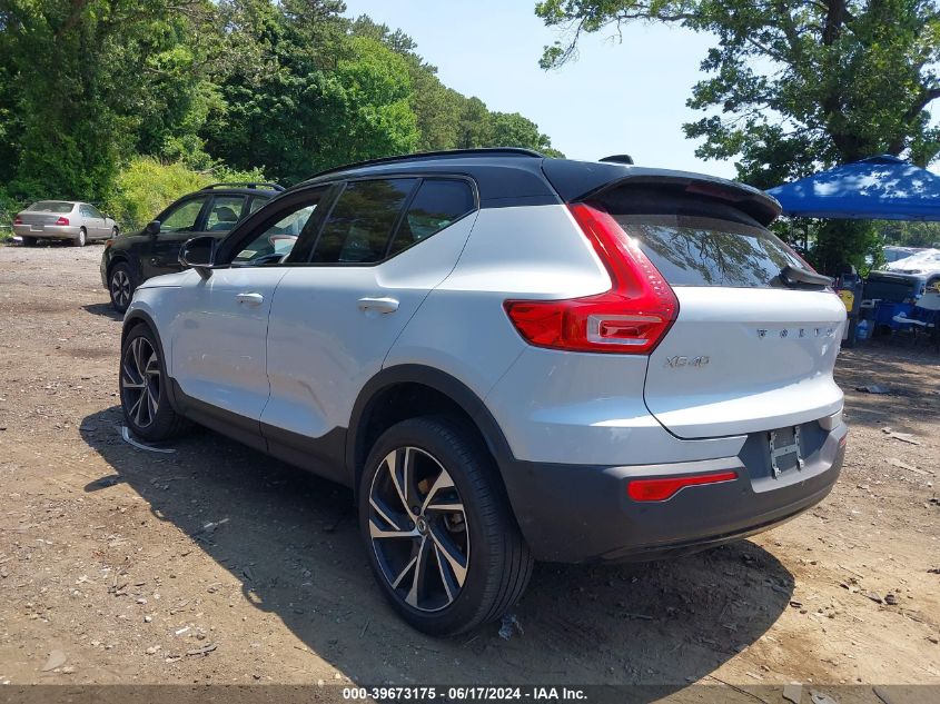 2021 Volvo Xc40 T5 R-Design VIN: YV4162UM9M2524069 Lot: 39673175