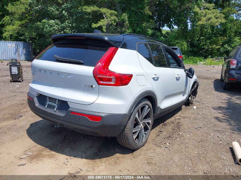 2021 Volvo Xc40 T5 R-Design VIN: YV4162UM9M2524069 Lot: 39673175