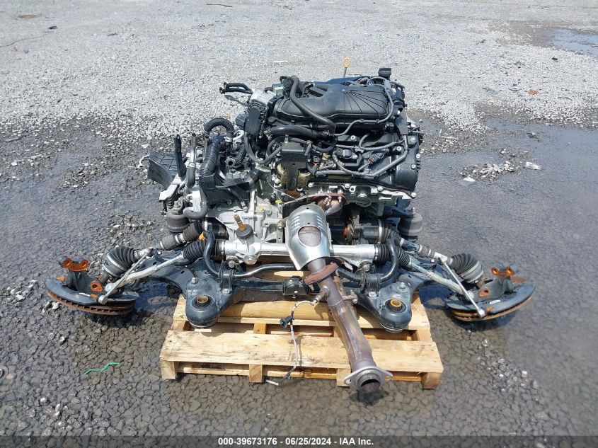 2018 Toyota Highlander Limited/Ltd Platinum VIN: 5TDYZRFH3JS259249 Lot: 39673176