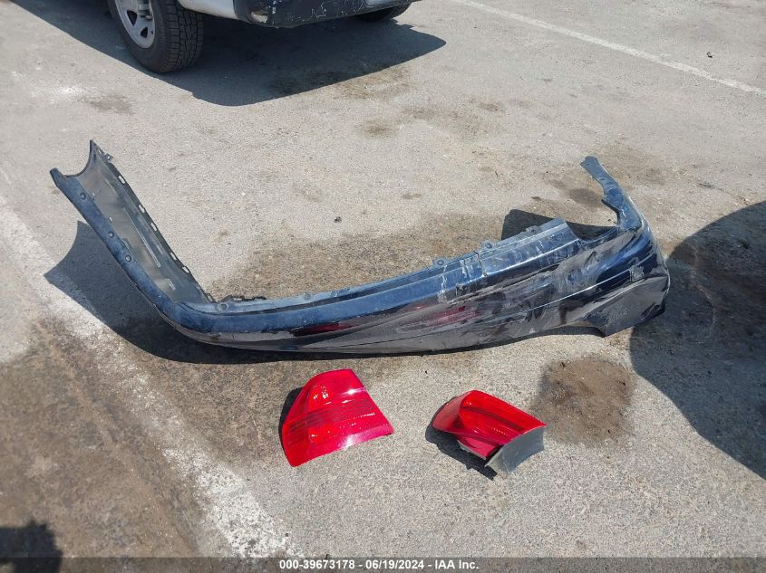 2006 BMW 325I VIN: WBAVB13546PT04829 Lot: 39673178