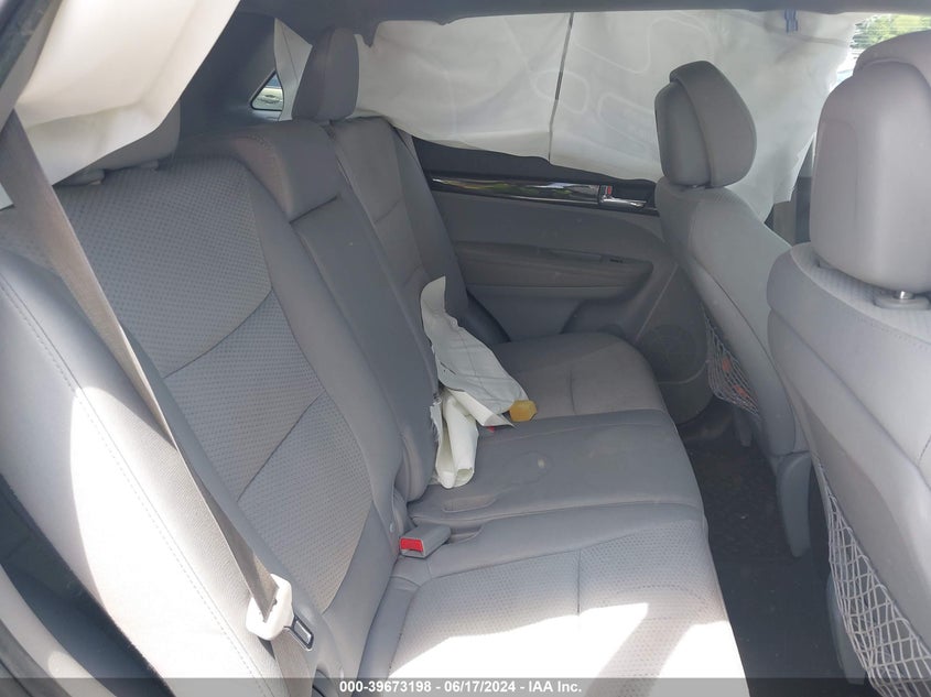 2011 Kia Sorento Lx VIN: 5XYKTDA15BG140458 Lot: 39673198