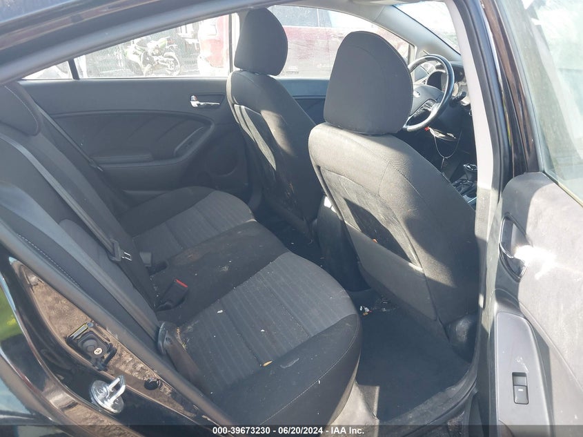 2018 KIA FORTE LX/S - 3KPFL4A7XJE202566