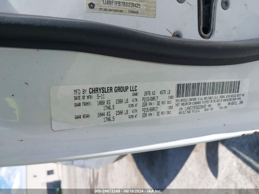 2011 Jeep Compass VIN: 1J4NF1FB7BD239425 Lot: 39673249