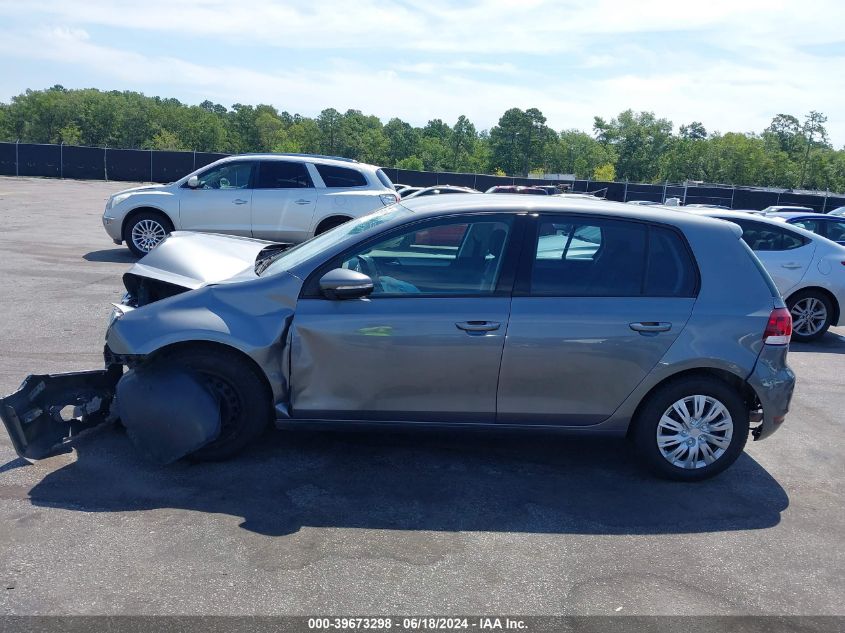 2013 Volkswagen Golf 2.5L 4-Door VIN: WVWDB7AJ0DW106396 Lot: 39673298