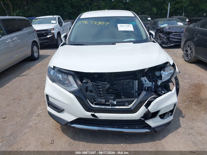 2018 Nissan Rogue S VIN: KNMAT2MV7JP550396 Lot: 39673307