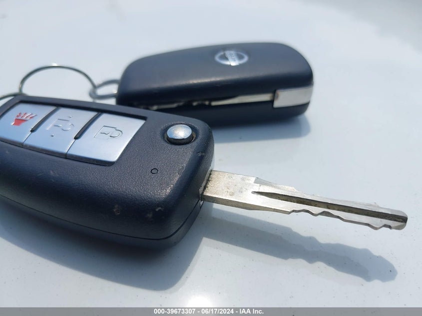 2018 Nissan Rogue S VIN: KNMAT2MV7JP550396 Lot: 39673307