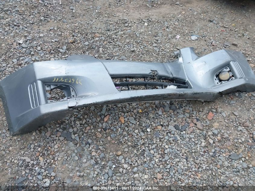 2003 Toyota Camry Le VIN: 4T1BE32K23U735985 Lot: 39673411