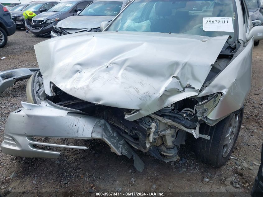 2003 Toyota Camry Le VIN: 4T1BE32K23U735985 Lot: 39673411