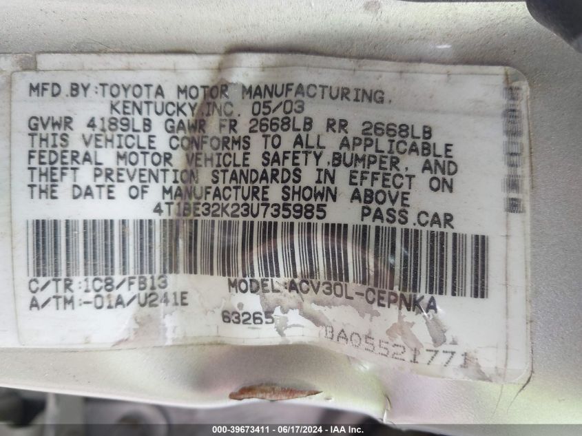 2003 Toyota Camry Le VIN: 4T1BE32K23U735985 Lot: 39673411