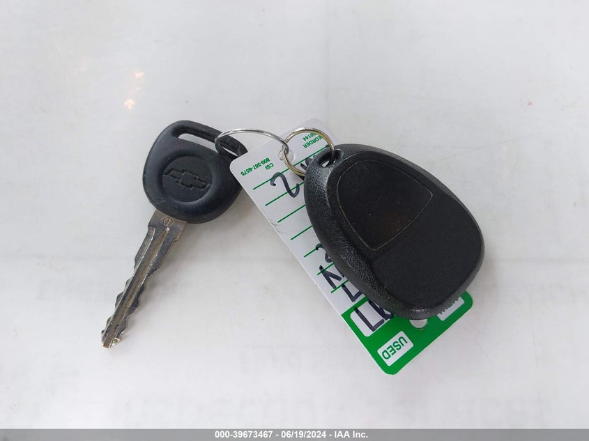 2007 Chevrolet Tahoe Ls VIN: 1GNFC13097R240597 Lot: 39673467