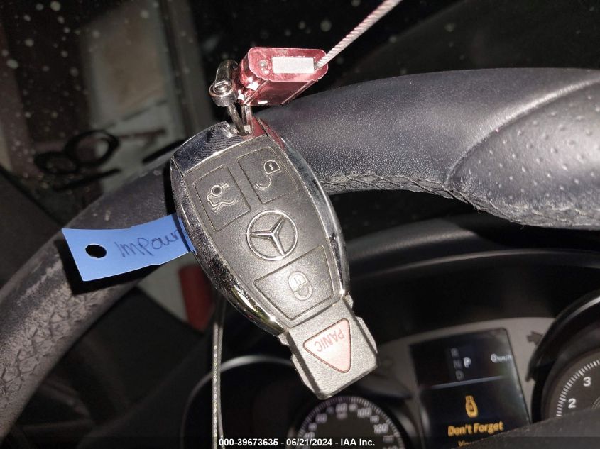 2018 Mercedes-Benz C 300 VIN: 55SWF4JB8JU262401 Lot: 39673635