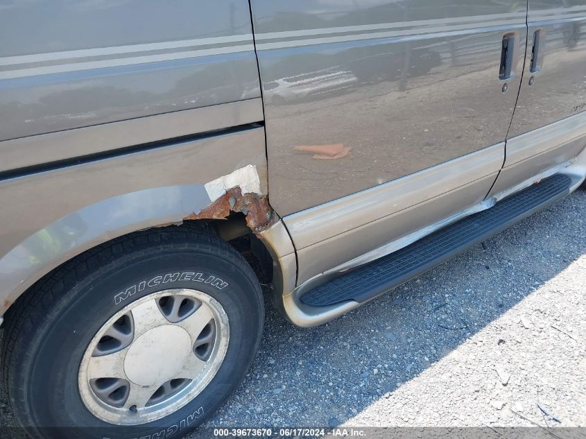 2001 Chevrolet Astro Ls VIN: 1GNEL19WX1B126261 Lot: 39673670