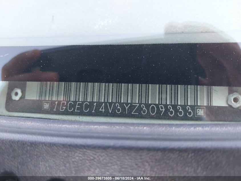 2000 Chevrolet Silverado 1500 Ls VIN: 1GCEC14V3YZ309333 Lot: 39673805