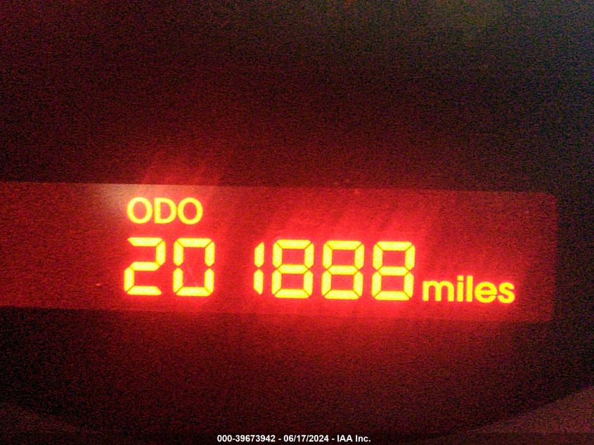 2011 Kia Soul VIN: KNDJT2A11B7237704 Lot: 39673942