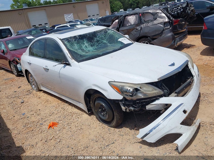 2013 Hyundai Genesis 5.0 R-Spec VIN: KMHGC4DH8DU258001 Lot: 39674011