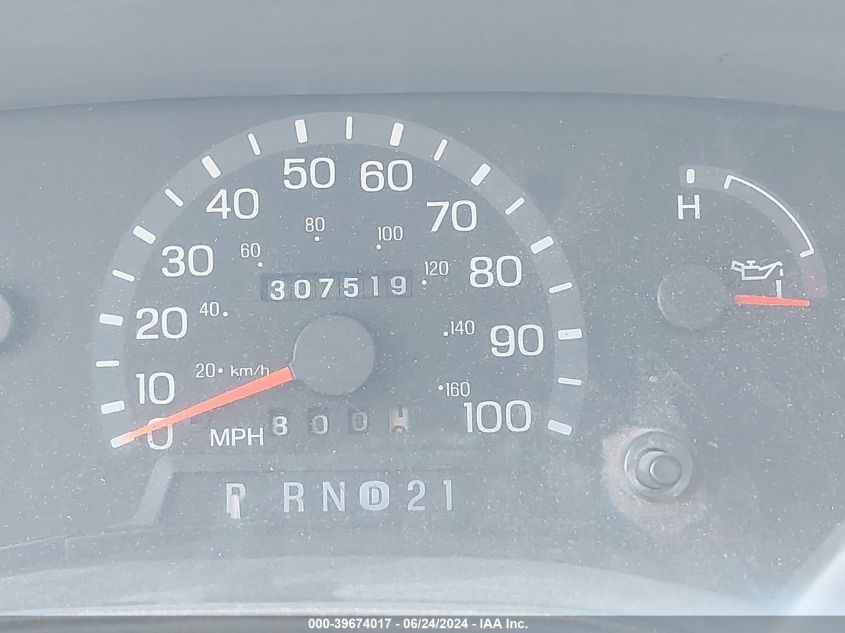 2003 Ford Econoline E250 Van VIN: 1FTNE24L23HA32333 Lot: 39674017