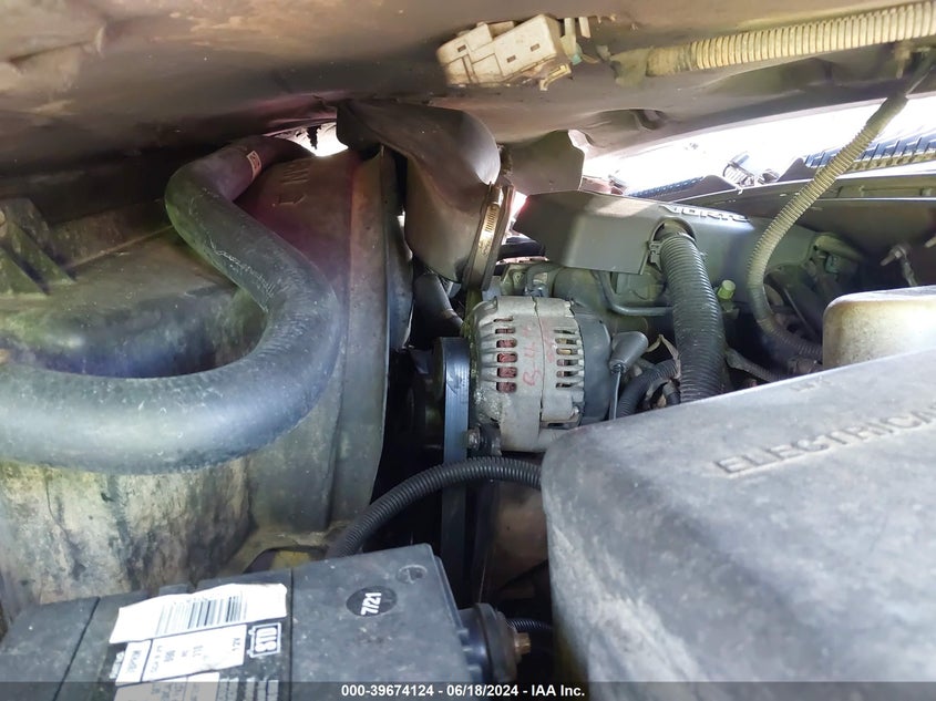 2000 Chevrolet Silverado 1500 Ls VIN: 1GCEK19T4YE221151 Lot: 39674124