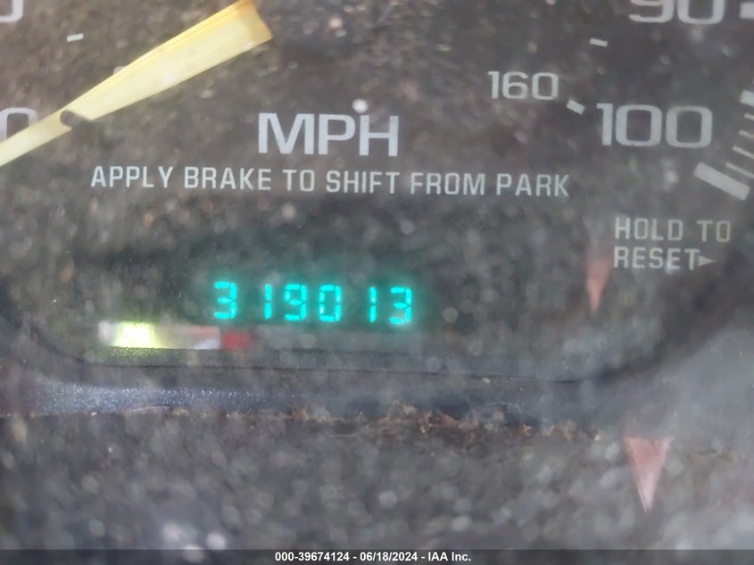 2000 Chevrolet Silverado 1500 Ls VIN: 1GCEK19T4YE221151 Lot: 39674124