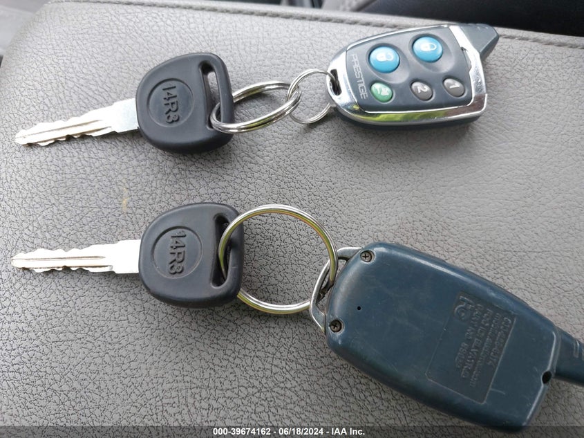 2004 Chevrolet Silverado 2500Hd Ls VIN: 1GCHK23154F168586 Lot: 39674162